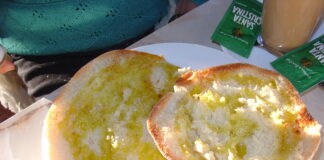 Molletes aus Antequera werden meist zum Frühstück verspeist
