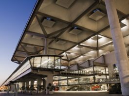 Obdachlose am Flughafen Málaga