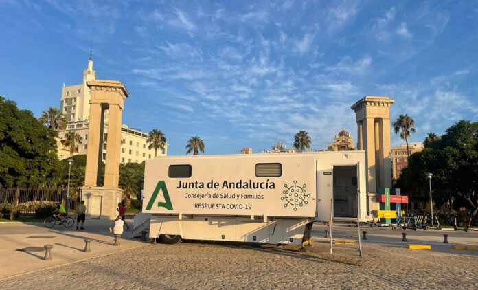 Impfstand in Andalusien