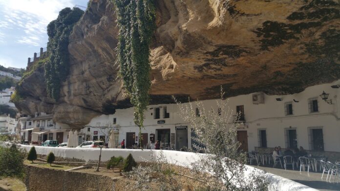 Kuriose Dörfer in Andalusien
