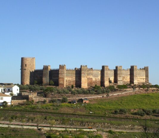 Burg Burgalimar in Andalusien