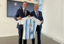 Neues Heimtrikot des FC Málaga