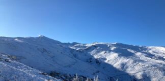 Schnee in der Sierra Nevada