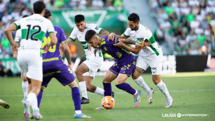 elchemalaga FC Elche - FC Málaga 2:0 | LaLiga Hypermotion Spanien