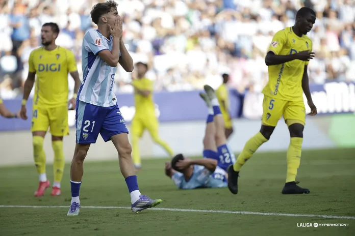 FC Málaga - FC Cádiz 0:1 | LaLiga Hypermotion Spanien