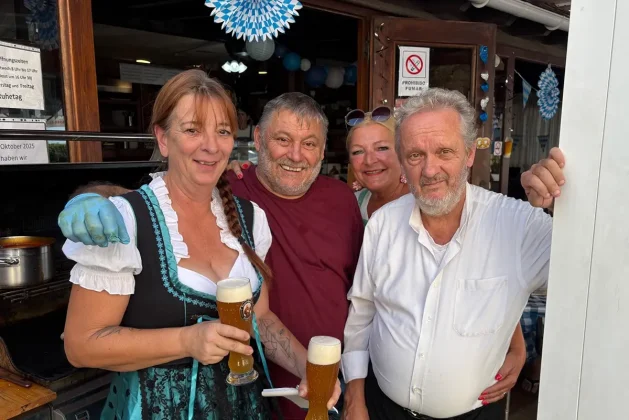 Sogar der Bürgermeister schaut vorbei: 6. Brezelfest in Torrox Costa ein voller Erfolg IMG 8869