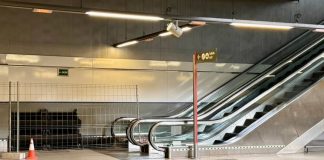 Rolltreppen Málaga Flughafen