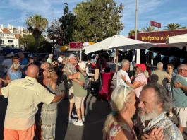 Sechstes Brezelfest in Torrox Costa ist ein voller Erfolg
