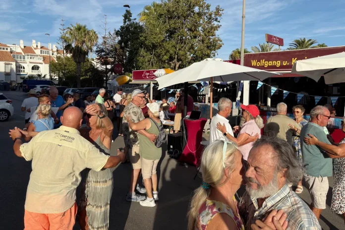 brezel1 Sechstes Brezelfest in Torrox Costa ist ein voller Erfolg