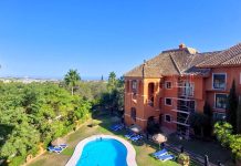 Apartment in Benahavís