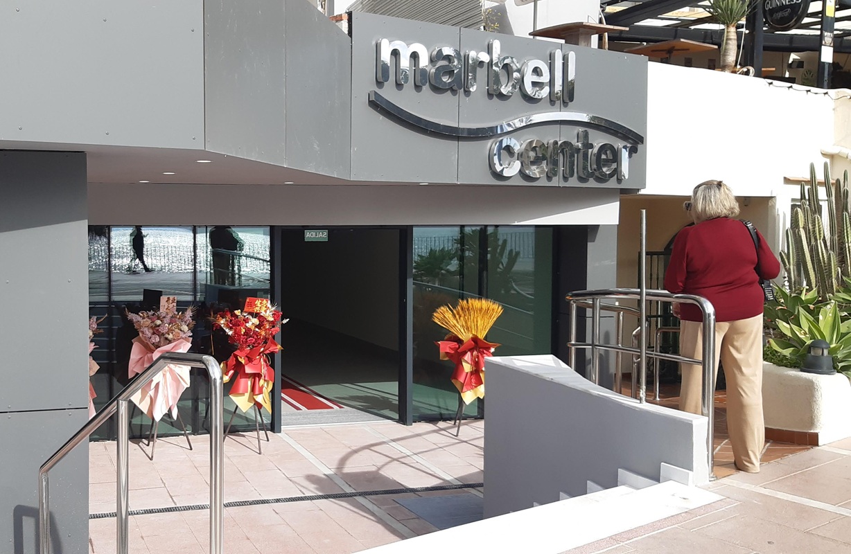 Nach 30 Jahren: Ehemaliges Einkaufszentrum Marbell Center feiert Wiedereröffnung Einkaufszentrum Marbell Center