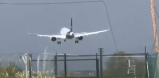 Während Sturm Leonardo: Lufthansa-Flugzeug musste Landung in Málaga abbrechen Sturm Flughafen Málaga