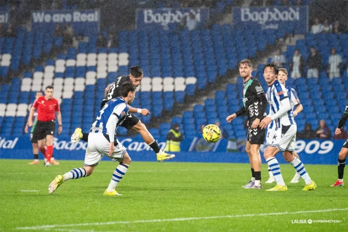 realsociedad Real Sociedad B - FC Málaga 2:1 | LaLiga Hypermotion Spanien