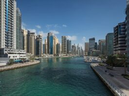 Vélez-Málaga Dubai