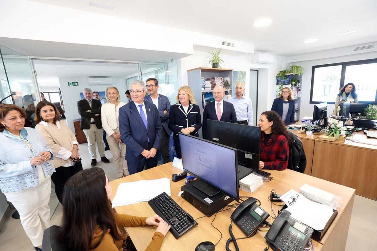 Tourismusbüro El Faro Marbella