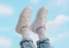 Tag der weißen Turnschuhe Algarrobo