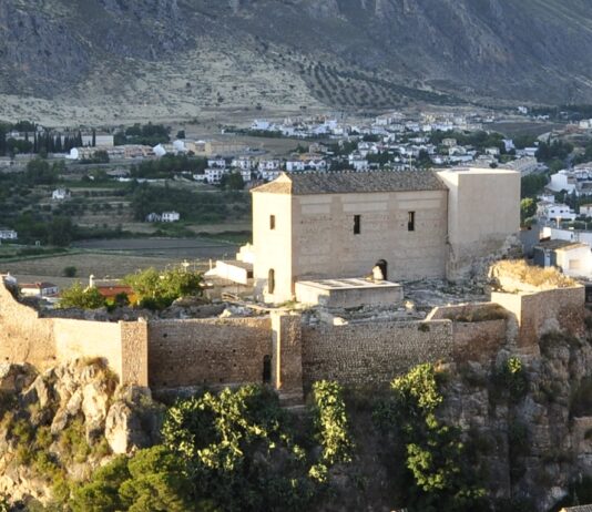 Granadas Burgen und Festungen kann man anhand von personalisierten Routen erkunden Burgen in Granada