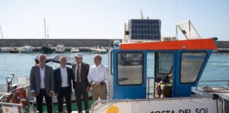 25 Boote reinigen ab sofort die Gewässer der Costa del Sol Costa del Sol Strandreinigung 2026
