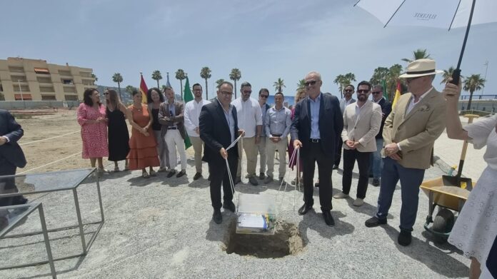 Fotos primera piedra DAIA Fünf-Sterne-Hotel in Almuñécar