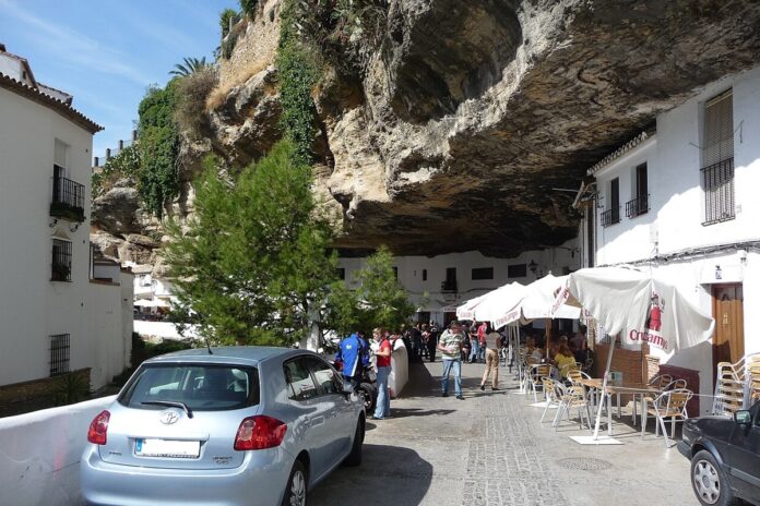 Setenil de las Bodegas Andalusien Setenil de las Bodegas Andalusien