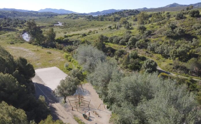 Freizeitgebiet am Stausee La Viñuela