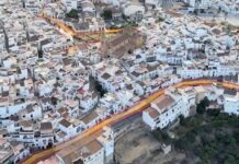 Spanienflagge Torrox Feria 2026