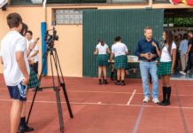Gastartikel: Schülerinnen der deutschen Schule Málaga blicken auf den Tag der Deutschen Einheit 3. Oktober Deutsche Schule Marbella